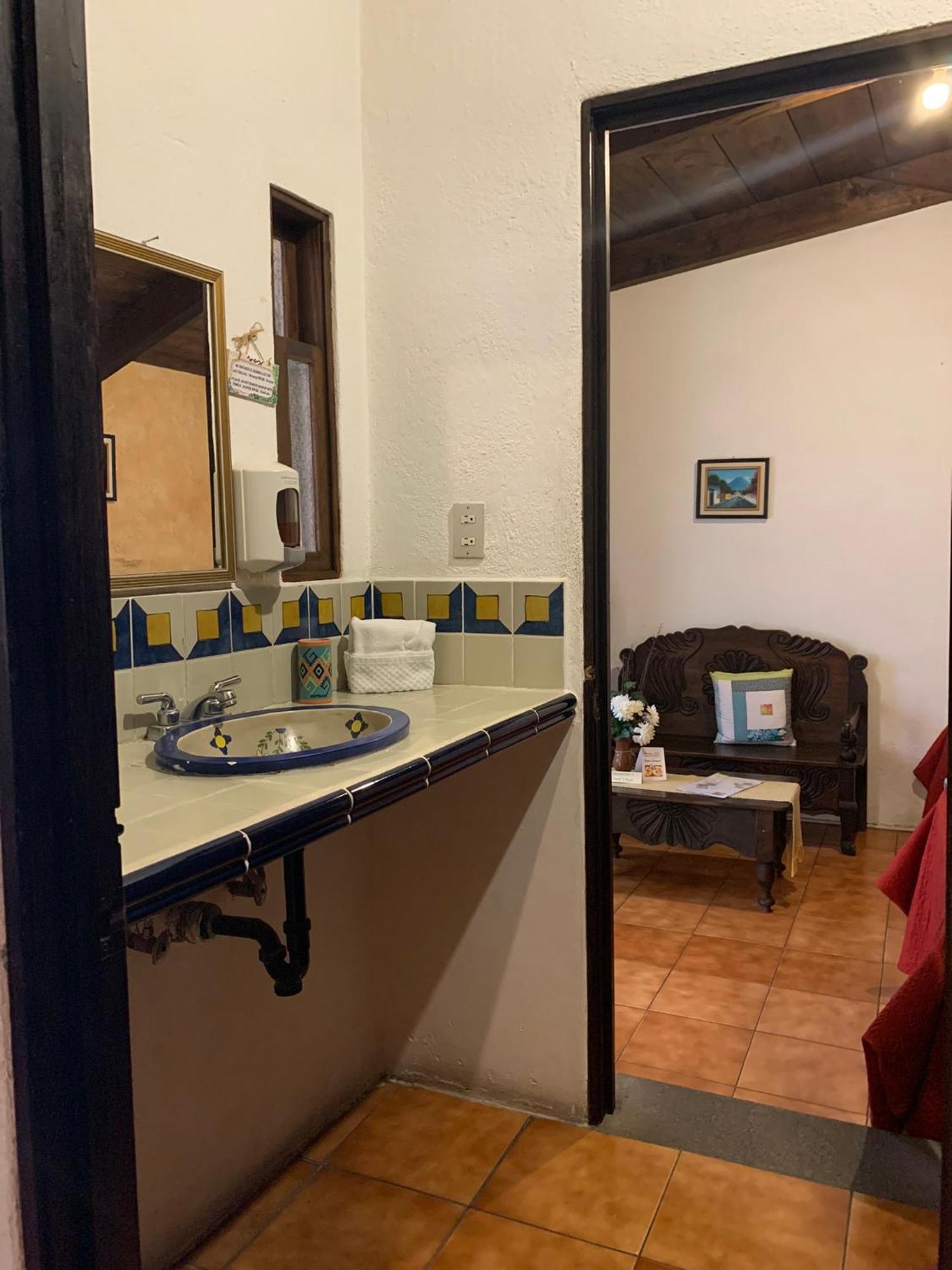 Hotel T Kon T Antigua Екстериор снимка